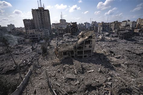 Israel pounds Gaza neighborhoods, as residents scramble for safety | The Times of Israel