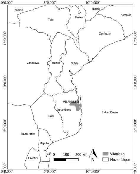 Location of Vilankulo district in Mozambique (left) and map of... | Download Scientific Diagram