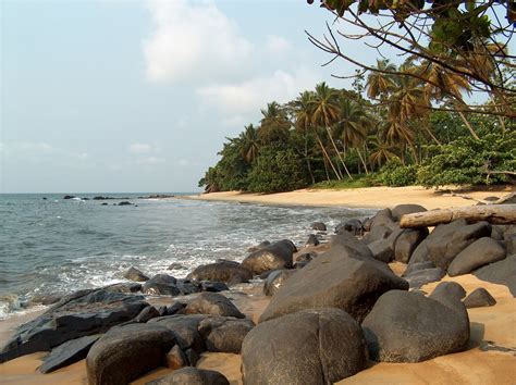 Limbe beach Cameroon: 2011