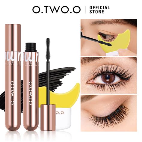 O.TWO.O WATERPROOF VOLUME CURLING MASCARA – OTWOO.COM.PK