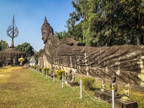 Buddha Park – An Impressive Combination of Buddhism and Hinduism