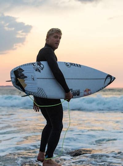 Mick Fanning talks surviving shark attack - interview