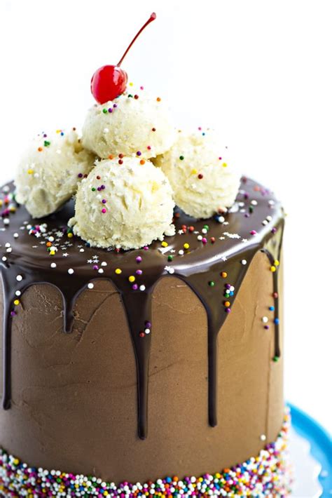 Root Beer Float Layer Cake | Recipe | Root beer float, Cake, Cupcake cakes