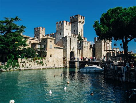 10 Amazing Castles You Have To Visit In Italy - Hand Luggage Only - Travel, Food & Photography Blog