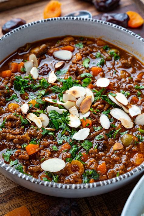 How to make: Beef with peppers tagine