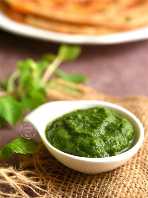 Dhaniya Pudina Chutney | Green Chutney for Paratha - Cooking From Heart