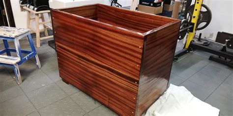 Japanese soaking tub (Ofuro) : r/woodworking