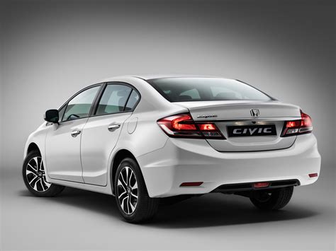 Makyajlı 2014 Honda Civic Sedan Avrupa Pazarına Geliyor! (Fotoğraf Galerisi) - Turkeycarblog