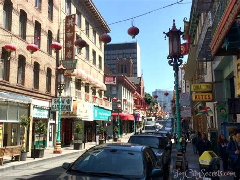 Chinatown San Francisco: a local's tips on what to see and do here.