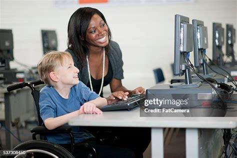 389 Computer Lab Chairs Stock Photos, High-Res Pictures, and Images ...