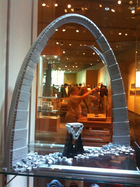 LEGO Gateway Arch – Ryan Markel