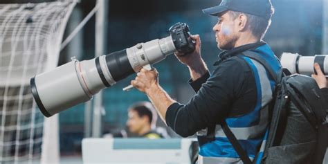 What does a sports photographer do? - CareerExplorer