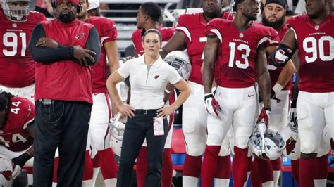 Jen Welter on coaching in the NFL: "Now it's possible" - CNN