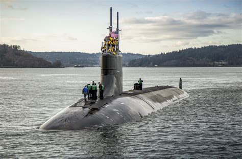 USS Connecticut Pulls Into San Diego After Surface Transit From Guam ...