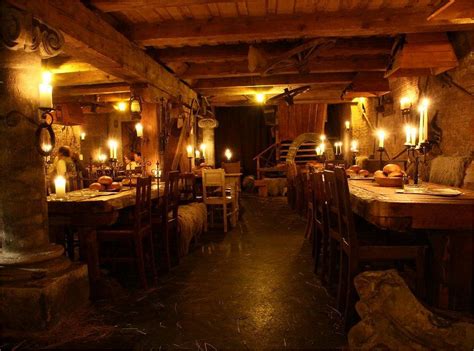 Medieval Tavern in the Czech Republic Taverna Medieval, Dnd Room, Bar A ...