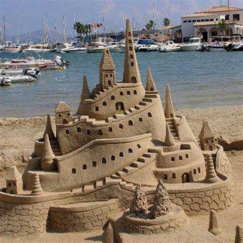 Amazing sand castle | Sand castle, Sand art, Sand sculptures