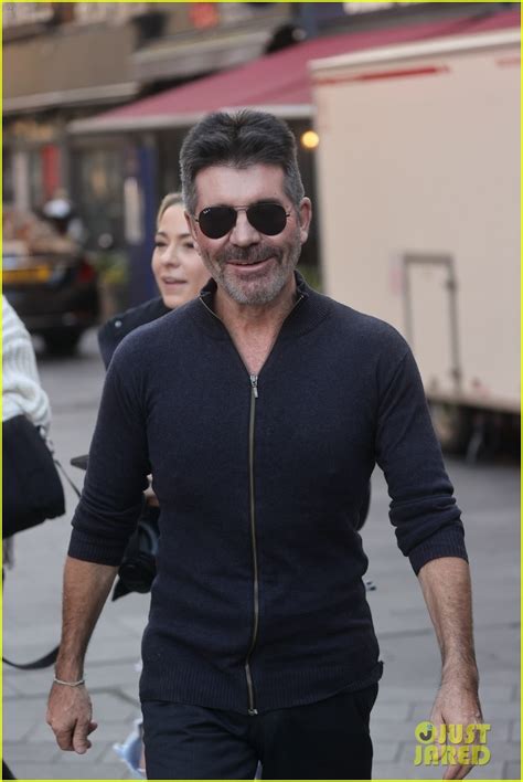 Simon Cowell's Form-Fitting Sweater Accentuates Slim Physique in Recent ...