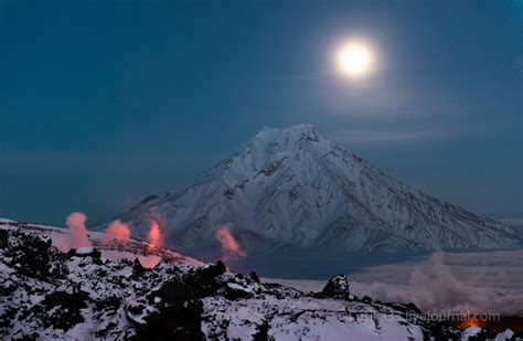 The eruption of the volcano Tolbachik in Kamchatka · Russia Travel Blog