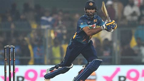 Team needs me to bat at 6: Sri Lanka captain Dasun Shanaka clarifies his role in ODI setup