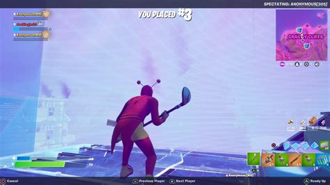 Somehow this guy got a gold pump in throwdown : r/FortNiteBR