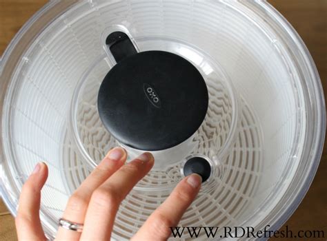 OXO Salad Spinner Review - RD Refresh