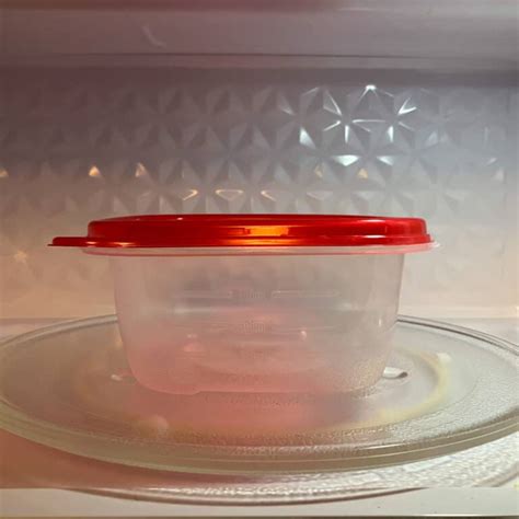 Is Tupperware Microwave Safe? (Can Plastic be Microwaved)