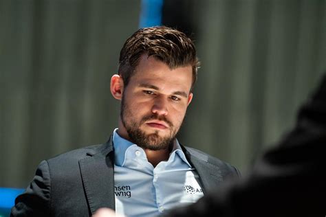 Carlsen Reaches Chessable Masters Final - Chess.com