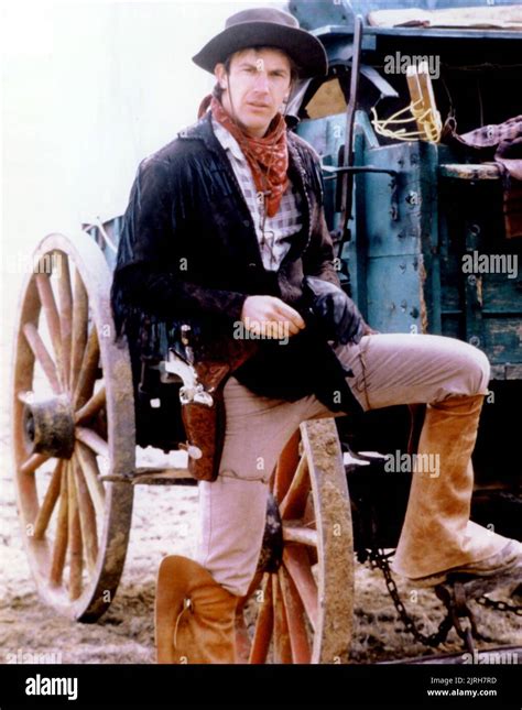 KEVIN COSTNER, SILVERADO, 1985 Stock Photo - Alamy