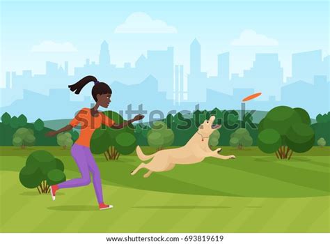 Dog With Frisbee: Over 522 Royalty-Free Licensable Stock Illustrations & Drawings | Shutterstock