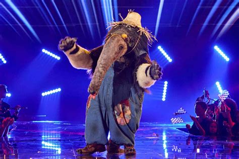 “The Masked Singer”'s Anteater revealed as half of famous feuding rock duo