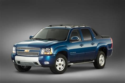 Chevy Avalanche Accessories: 2011 Chevrolet Avalanche