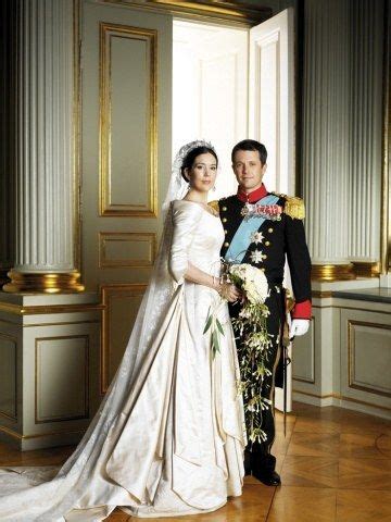 Queens of England: Royal Wedding Dresses: Crown Princess Mary of Denmark