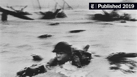 D-Day in Photos: Heroes of a More Certain Time - The New York Times