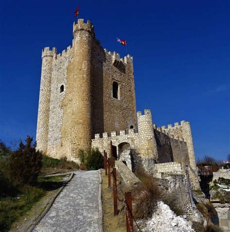 Castillo de Alcalá del Júcar - Castillos y Fortalezas