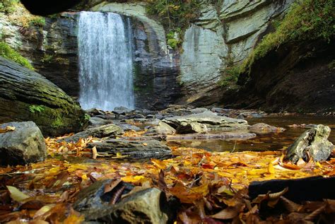 Looking Glass Falls, NC | North carolina waterfalls, Pisgah national ...