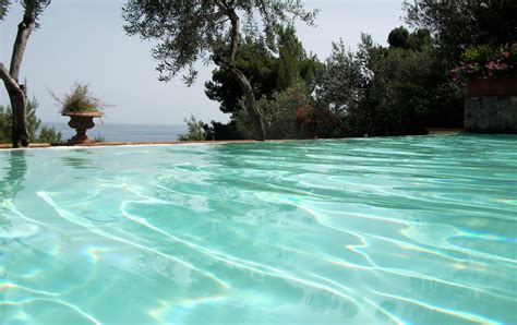 Infinity pool on the Amalfi coast - Tecnoambiente Luxury Pools