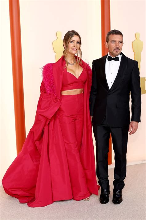 Antonio Banderas’ Girlfriend Nicole Kimpel Pops in Pink at Oscars 2023 ...