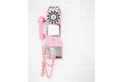 Retro Pink Phone | High-Quality Beauty & Fashion Stock Photos ...