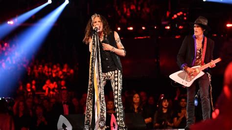 Aerosmith Postpones All Tour Dates As Steven Tyler Suffers Vocal Problems