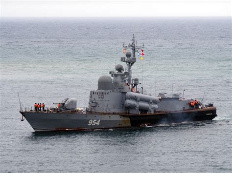 Missile Corvette "R-334 "Ivanovets" :: Black Sea Fleet Photoalbum