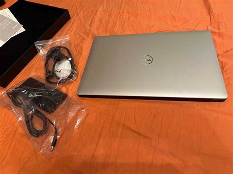 Лаптоп Dell XPS 15 9560 i7 7700HQ , 512GB SSD, 16GB RAM, 2017, отличен гр. София Лозенец • OLX.bg