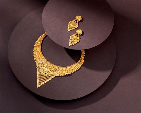 Malabar Gold and Diamonds :: Behance