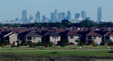 The Fading Distinction Between City and Suburb - Bloomberg