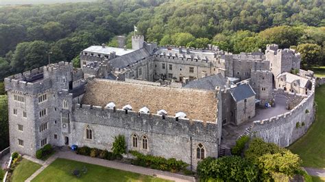 The Castle Where Future Queens Drop the Royal Act - The New York Times