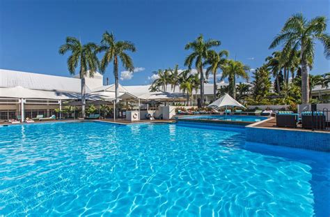 Shangri-La Hotel, The Marina, Cairns, Cairns - Compare Deals