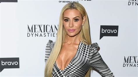 Dorit Kemsley Age & Height: How Old & Tall Is RHOBH Star? | Heavy.com