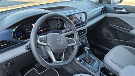 2022 Volkswagen Taos SE Interior | Detailed Walkthrough - YouTube