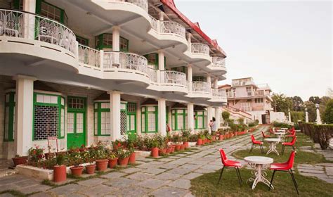 Chickona: Budget Hotel Mall Road Nainital