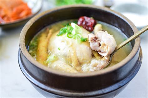 Samgyetang (Ginseng Chicken Soup) - Korean Bapsang