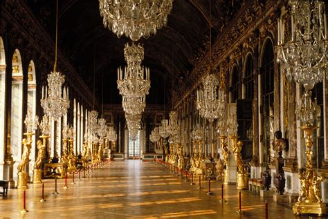 Culture Mechanism: Versailles: The Hall of Mirrors